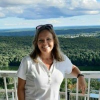 Twyla Nicholson, Cmo