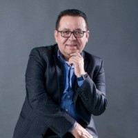 Gregory Pérez Torres