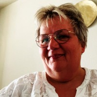 Erna V.