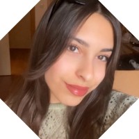 Şeyma Sezer