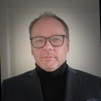 Juha P Mäkinen