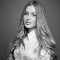 Julie Ratushniak