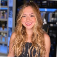 Júlia Neiva Basilio Dias