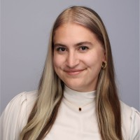 Emi Carbray, Mpp