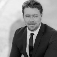 Alistair Deane
