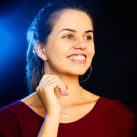 Julia Teixeira