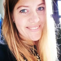 Carla Van Hunen