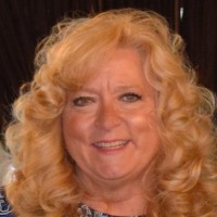 Julie Dickenson