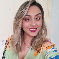 Evellyn Oliveira