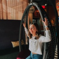 Taylor Berg