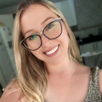 Amanda Carolyne de Lima