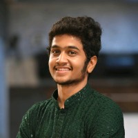 Vignesh R