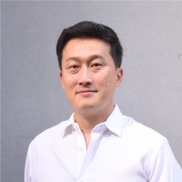 Yugene Cha, Aia