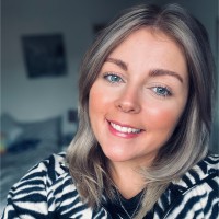 Lauren Davies