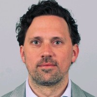 Menno Van Wel, Cfa
