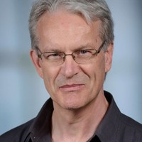 Peter Muth
