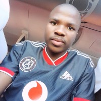 Simo Mhlongo