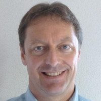 Yves Langlais