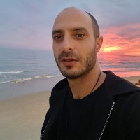 Elad Saka
