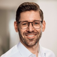 Dr. Thomas Löbel
