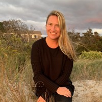 Nicole Foley