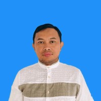 Romi Akbar