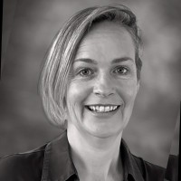 Dee Hutchison