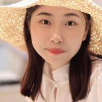 Molly Li