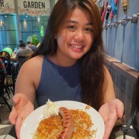 Nadya Tan