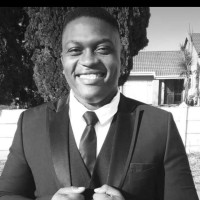 Tladi Kenneth Nhlapo