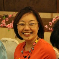 Debbie Loo
