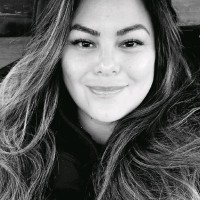 Gabriela V.