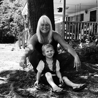 Shelly Farrar