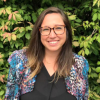 Amy M Posner