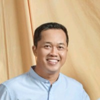 Lucky Wirawan