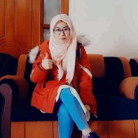Nilofar Etrat