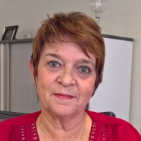 Shirley Vrnjas