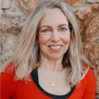 Lisa Wicker, Mba