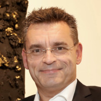Carsten Thiel
