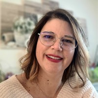Stephanie Bouchet