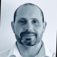 Jonathan Hughes MCIOB / MICE