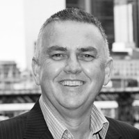 Mark Holton
