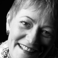 Mia H Mackay