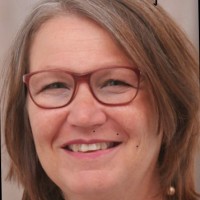 Lourina Schoe