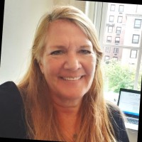 Betsy Gude