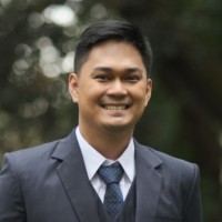 Eduard Michael Dones