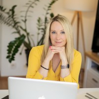 Melanie S.