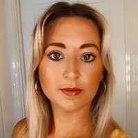 Nicole Gravatte