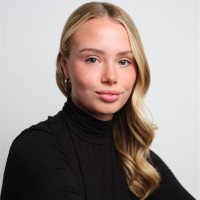 Jes Lauren Gibson