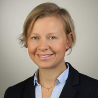 Dr. Anne-Kristin Borszik
